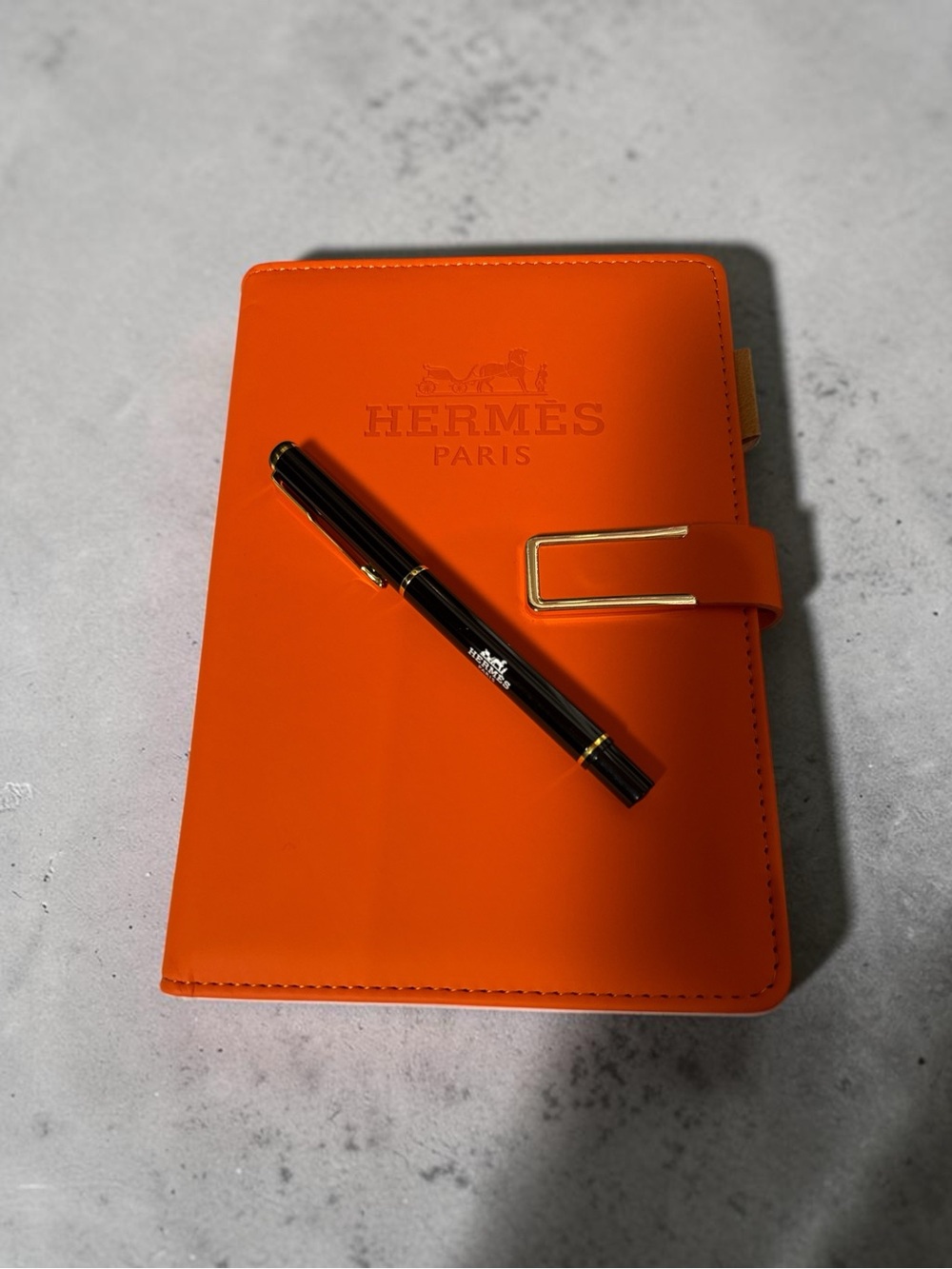 Notebook lined
